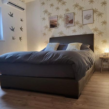Chambre Climatisee Et Cosy Auberge Du Manala Hotel 24 24 Saint-Louis  Esterno foto