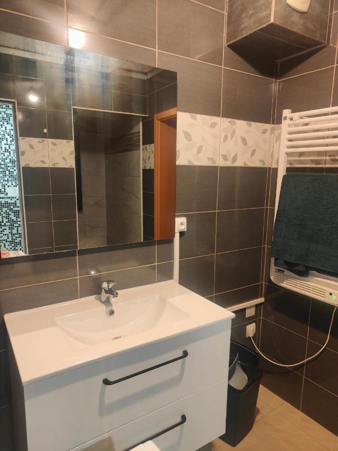 Chambre Climatisee Et Cosy Auberge Du Manala Hotel 24 24 Saint-Louis  Esterno foto